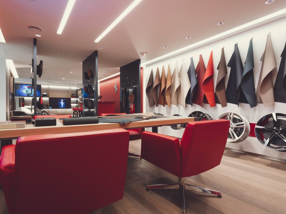 Auto XO Ferrari store